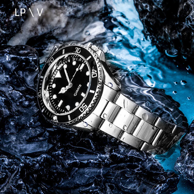 Stylish Men's Quartz Watch with Steel Band