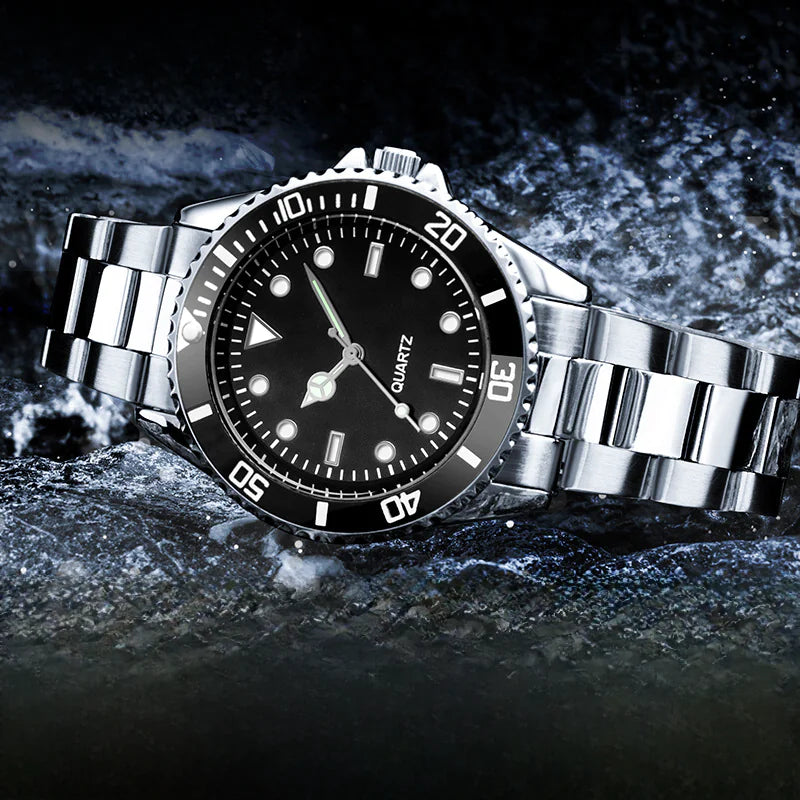 Stylish Men's Quartz Watch with Steel Band